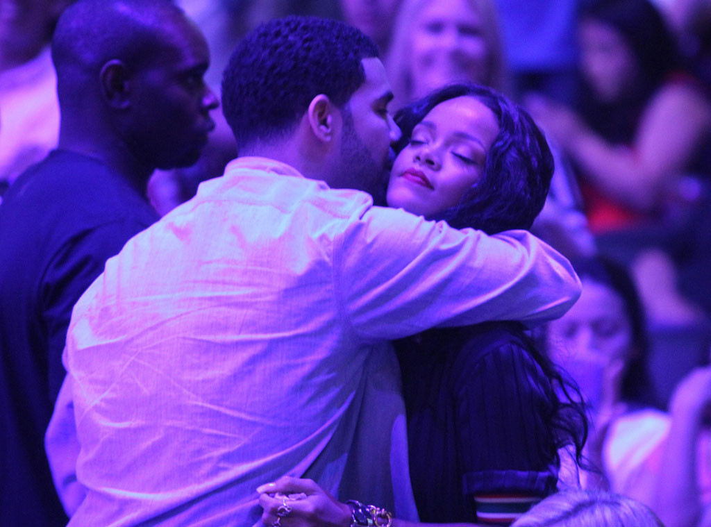 Rihanna And Drake Hug And Kiss At Clippers Game Sit